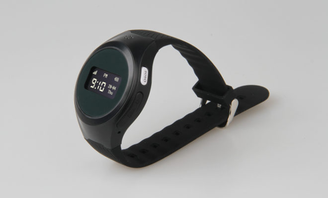 NEW ‘ASSURE’ SOS TRACKER FROM WATCHOVERS OFFERS FANTASTIC VALUE WEARABLE TECH