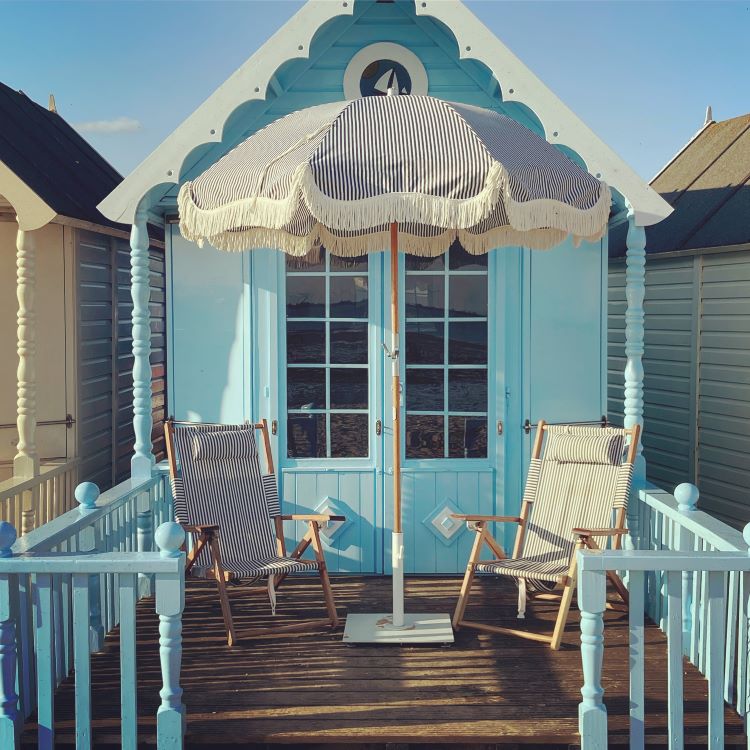 Discover The Ultimate Stylish Beach Experience at “The Little Beach House Mersea”, Mersea Island, Essex.